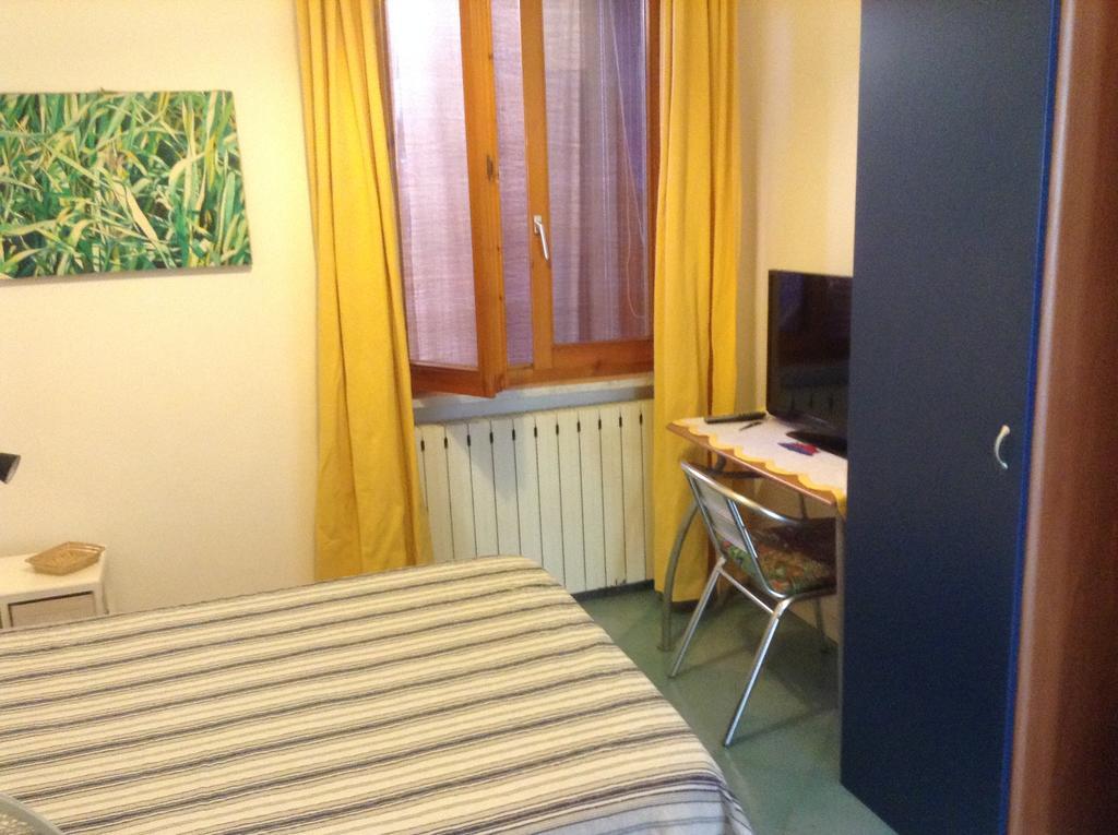 Bed and Breakfast Casa Fornaciari à Viareggio Extérieur photo